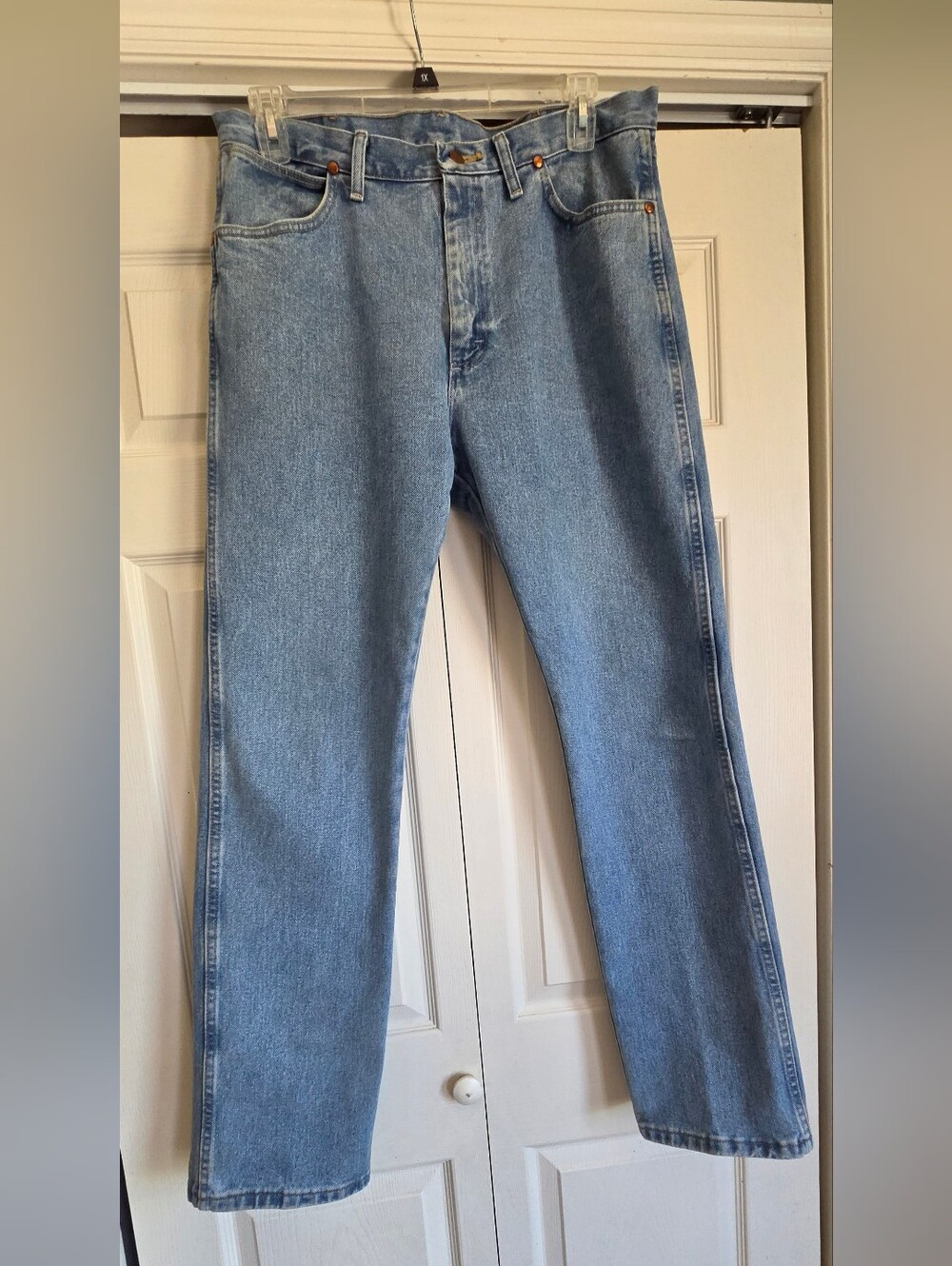 Wrangler Men's Light Blue Straight Jeans